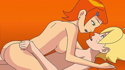 BEN ten Gwen Tennyson riding a manmeat